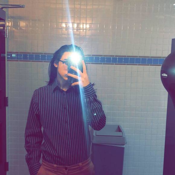 Meet your Posher, Alexander - Picture 1 of 1